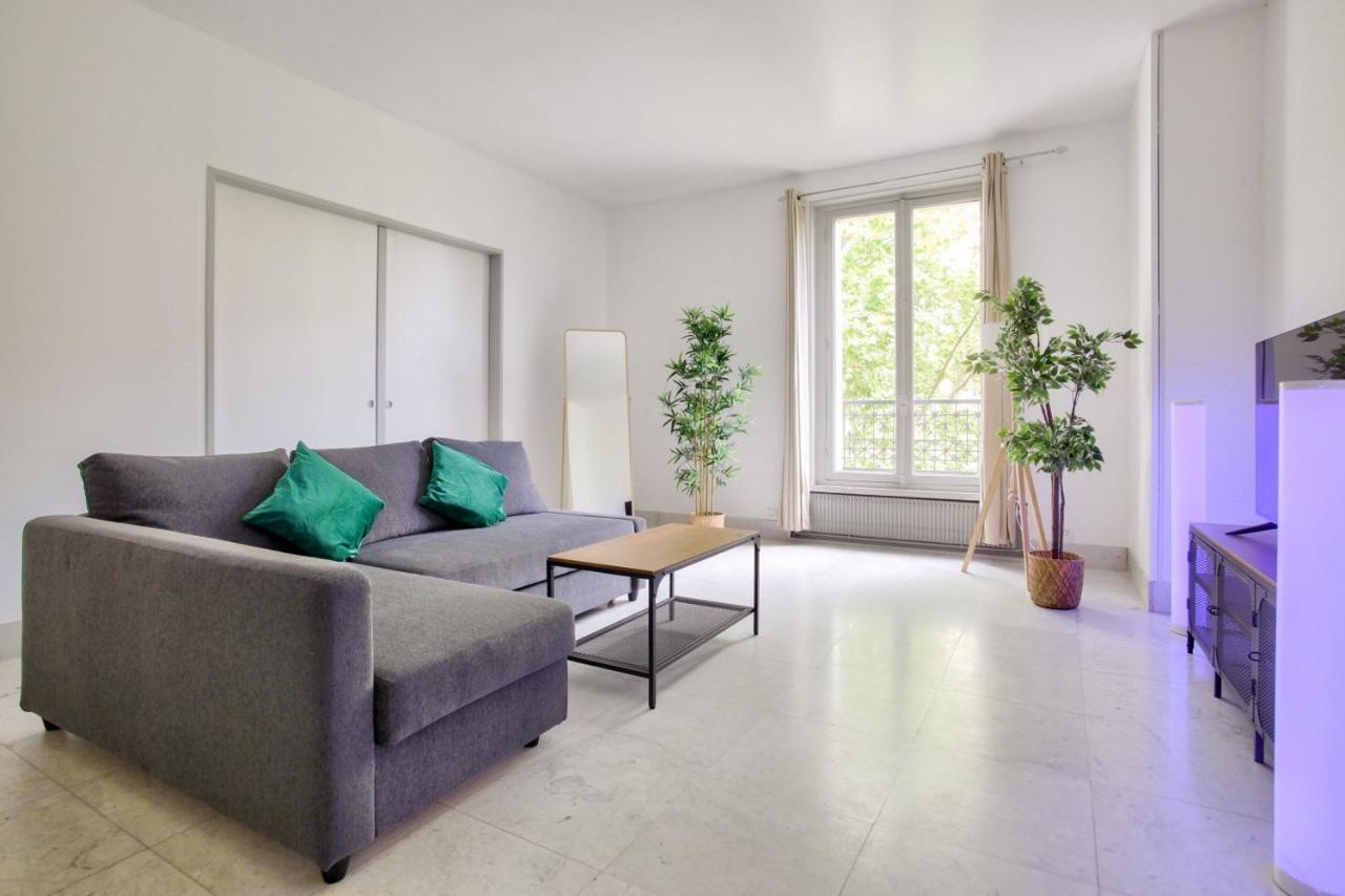 2 Bedrooms Tour Eiffel Rapp Paris Ngoại thất bức ảnh